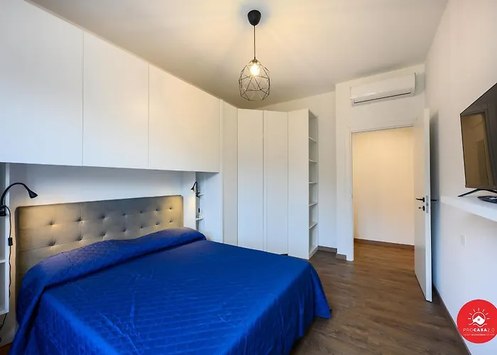 Golfo Dei Poeti Holidays Apartment