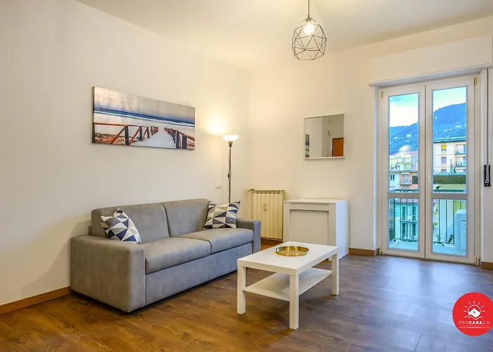 Golfo Dei Poeti Holidays Apartment *